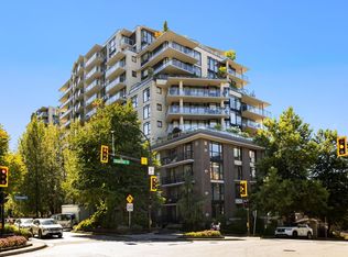 175 W 1st St #205, North Vancouver, BC V7M3N9