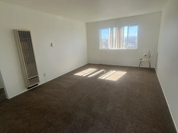239 Price St APT 3, Daly City, CA 94014