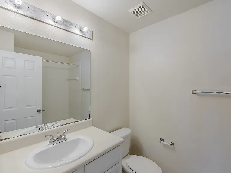 5948 Hopkins Dr — Photo 2