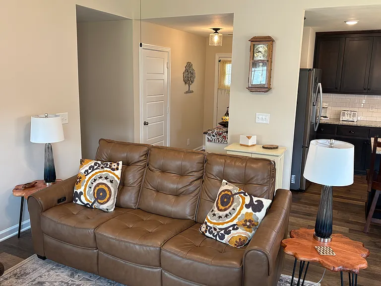 Fredrick Dr — Photo 6