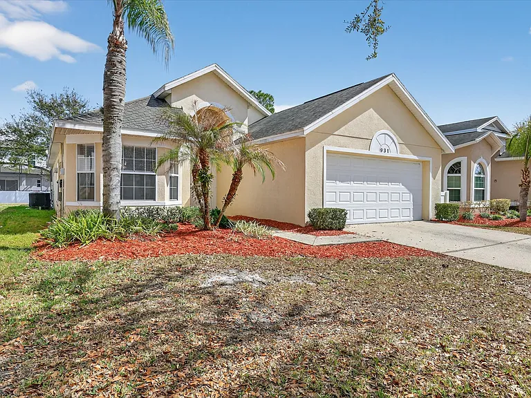 931 Emerald Green Ct — Photo 4