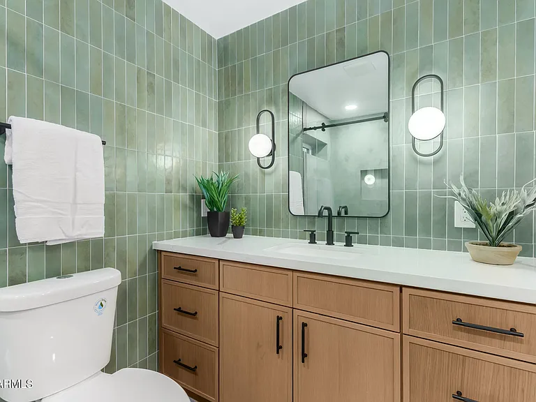 8401 E San Miguel Ave — Photo 19
