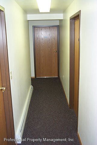 1st image of 204 E Pine St APT 4