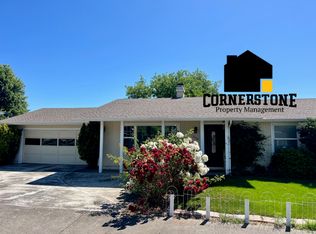 2570 Aztec Ave, Medford, OR 97501