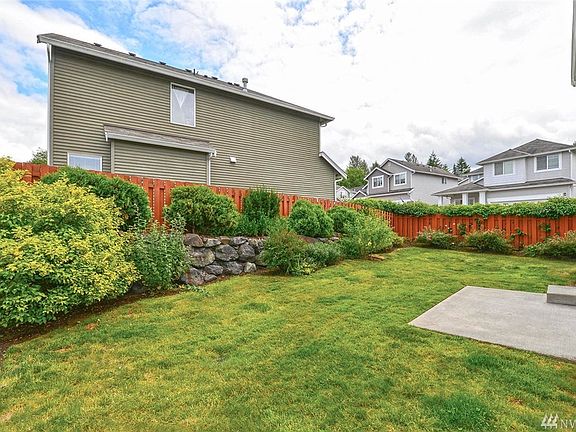 5th image of 7027 142nd Pl SE