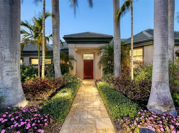 316 W Royal Flamingo Dr, Sarasota, FL 34236