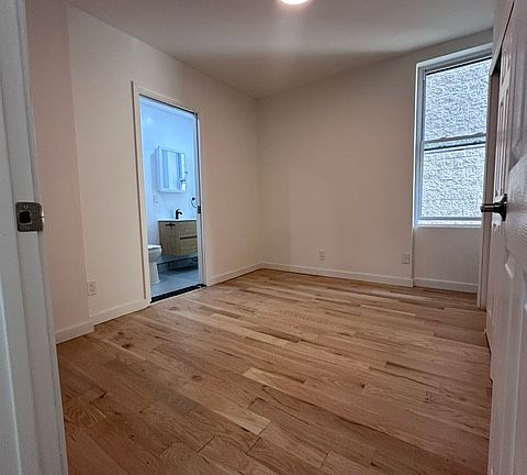 3rd image of 452 E 117th St APT 8