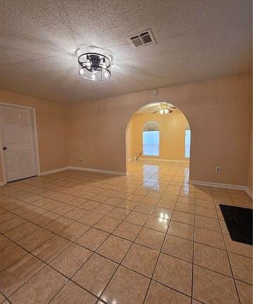4th image of 7538 Forum Blvd