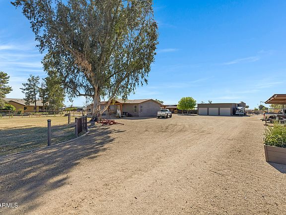 4th image of 42870 N Friend Avenue