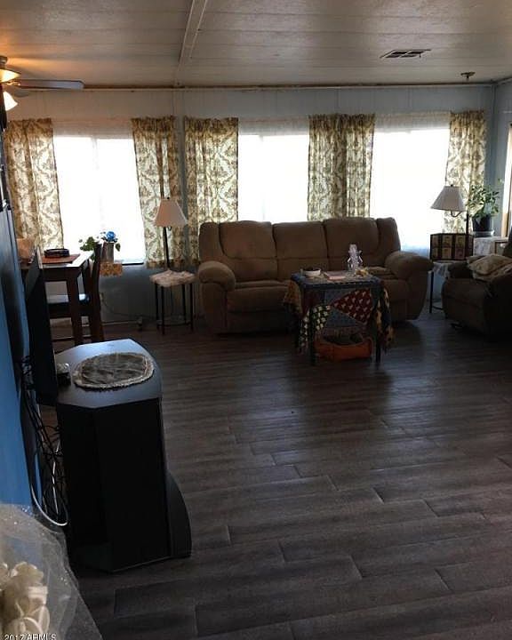 1st image of 513 W McMurray Blvd
