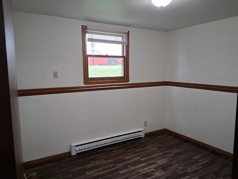 245 Egan St — Photo 12