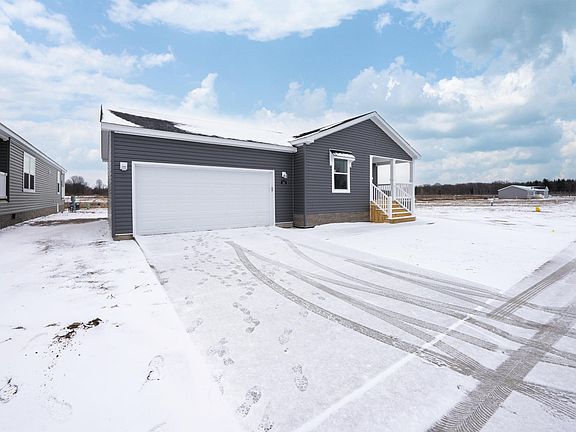 2nd image of 163 Riviera Dr