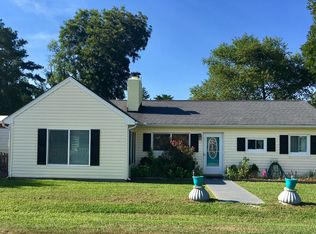 115 Hampton, Dunnsville, VA 22454