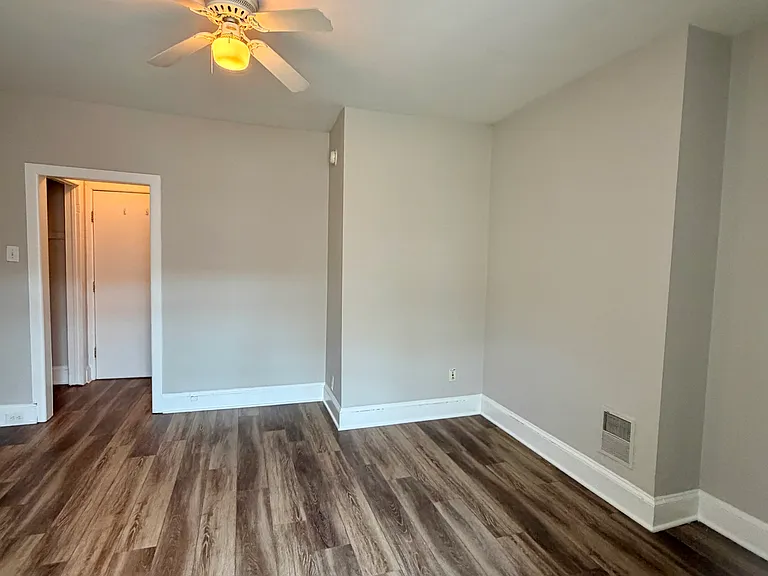 4047 Sansom St #H — Photo 9