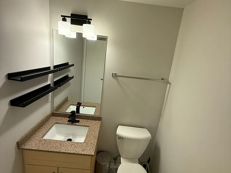 1 Jacksway Cres #213 — Photo 9