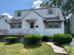 382 9th Ave, Paterson, NJ 07514