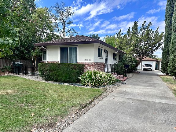 3rd image of 3315 Morse Ave