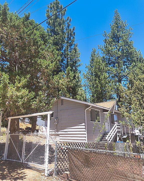 1st image of 2767 Cedar Ln