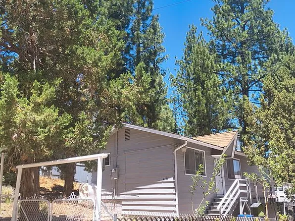 2767 Cedar Ln, Big Bear City, CA 92314