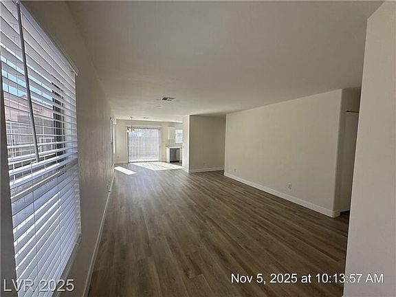 5th image of 6543 Blooming Sun Ct