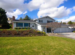 904 Goodlander Dr, Selah, WA 98942