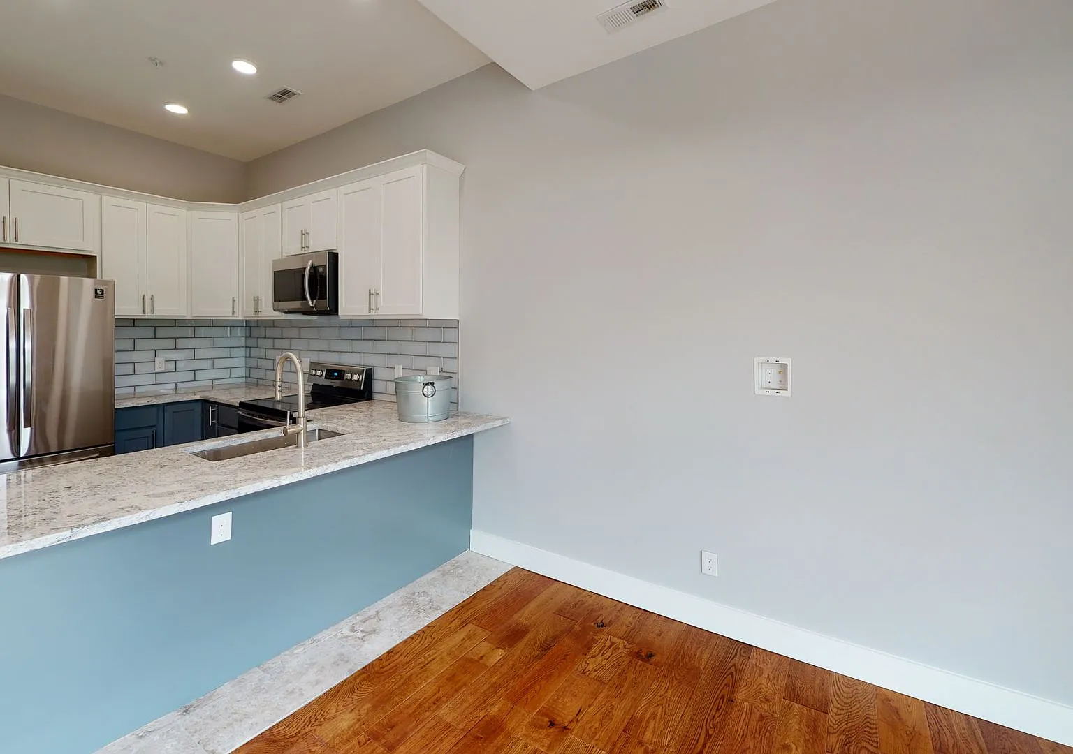Laurel Vista Condos Knoxville #302 — Photo 2