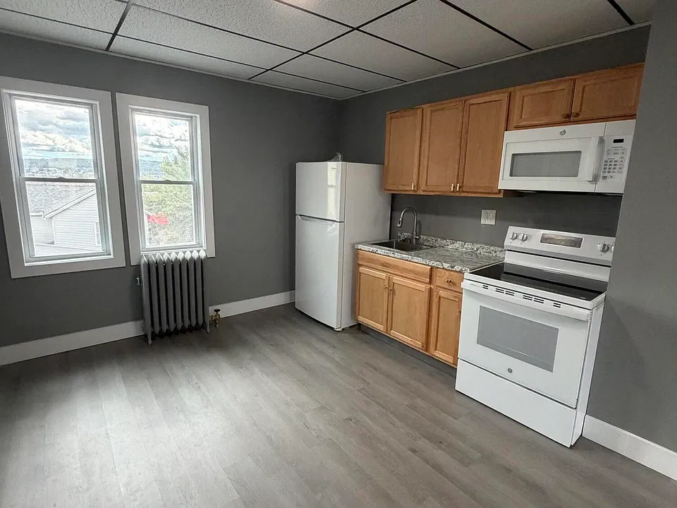 401-405 S 9th Ave #1