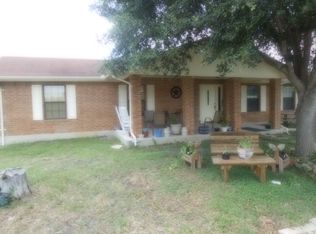 5341 Huber Rd, Seguin, TX 78155
