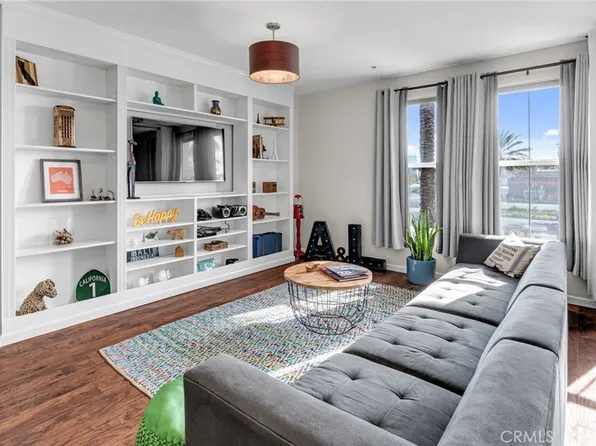 1801 E Katella Ave APT 2003, Anaheim, CA 92805