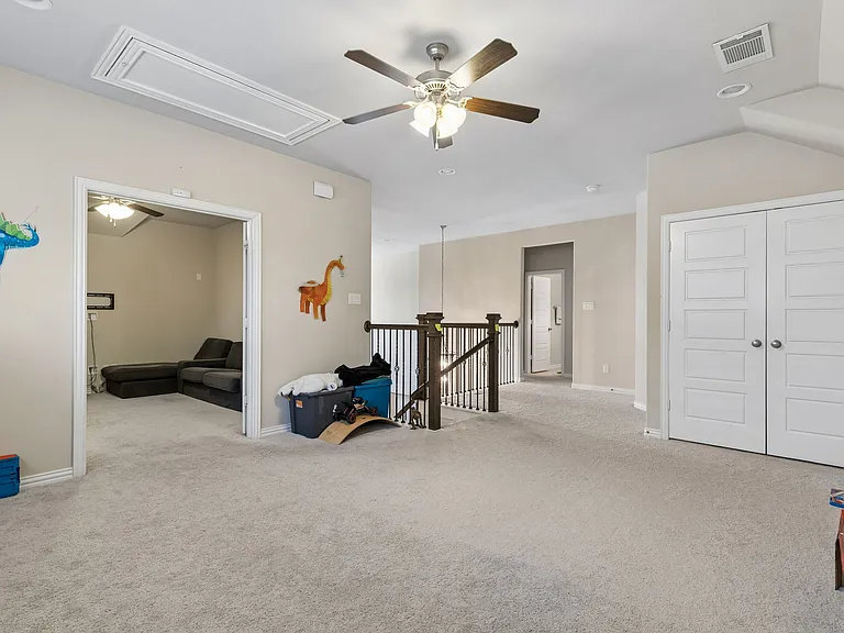 3028 Dustywood Dr — Photo 12