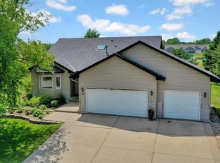 117 Meadowlark Rd SE, Saint Michael, MN 55376