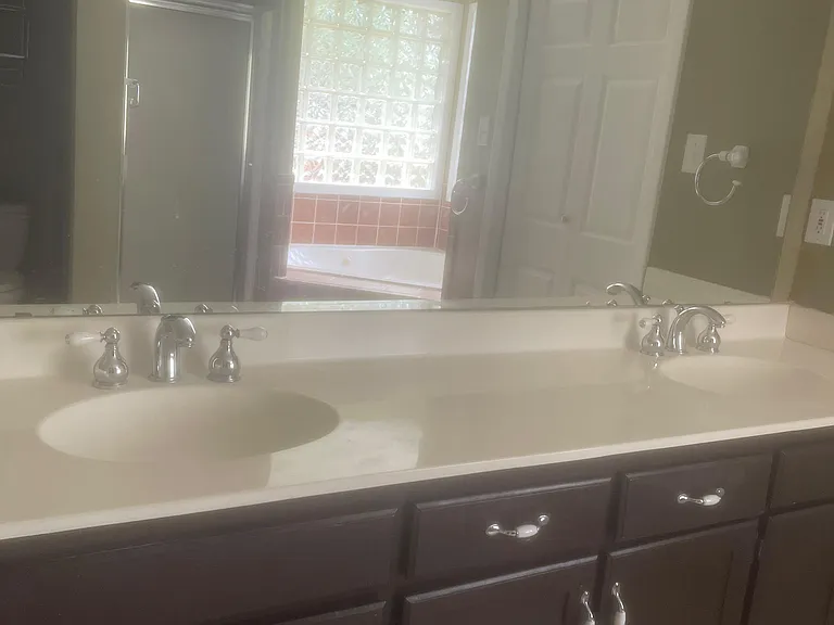 8413 Slant Oak Dr — Photo 11