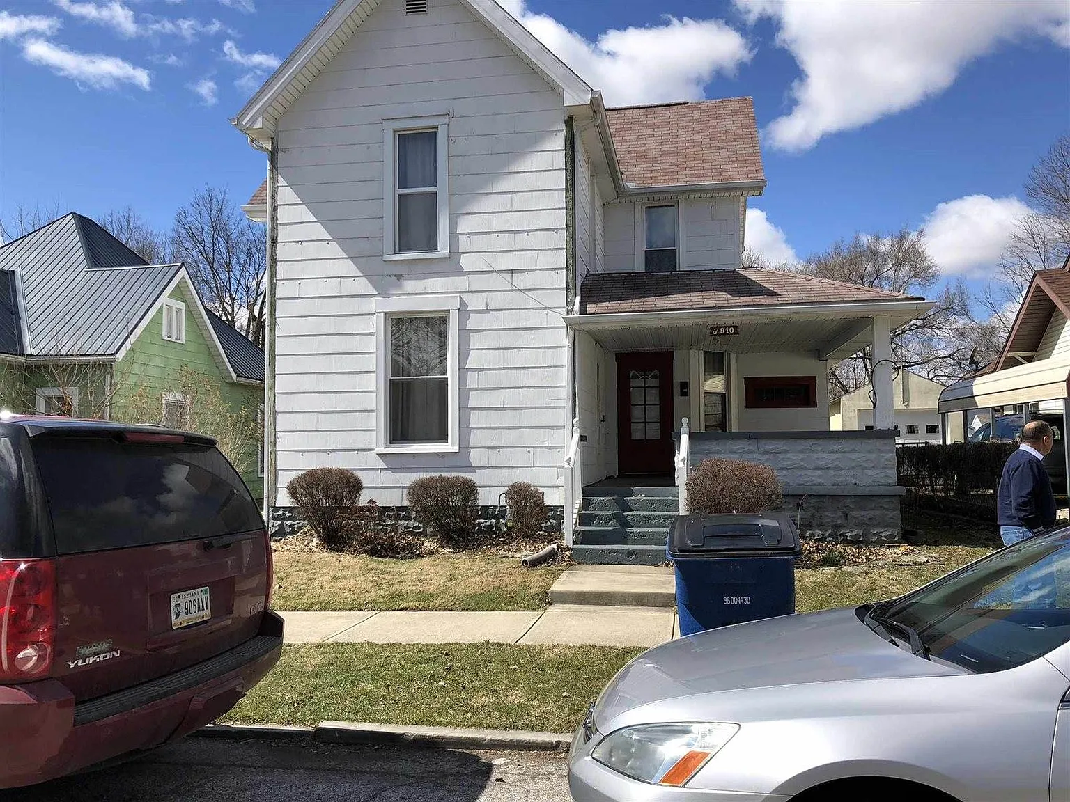 3910 S Harmon St photo 1