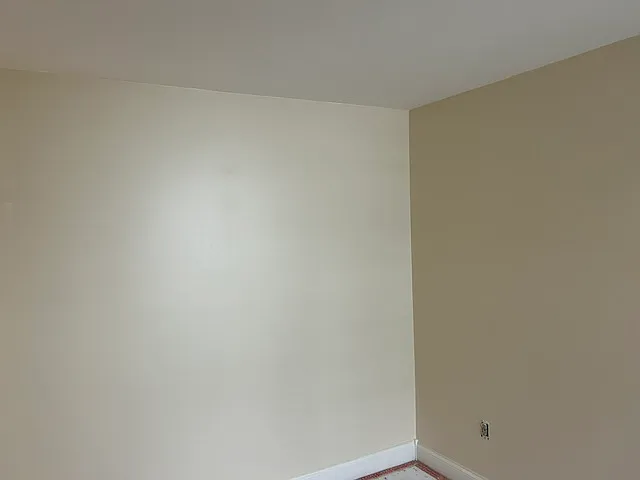 11 Locust Street - C — Photo 3