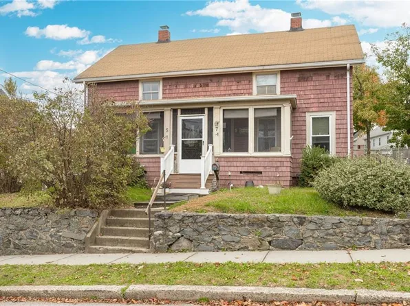 57 Nelson St E, Rumford, RI 02916