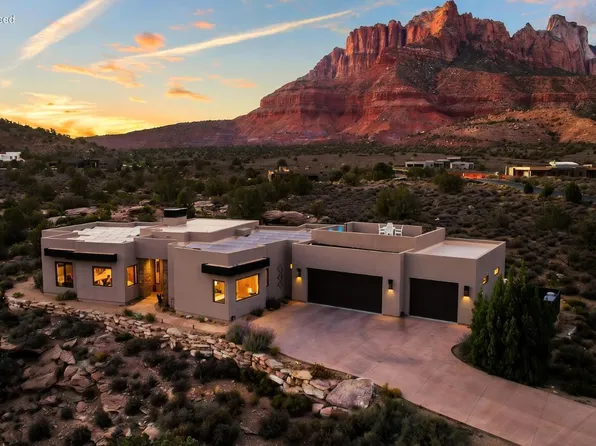3000 Navajo Way, Springdale, UT 84767