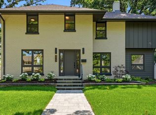 3923 Clausen Ave, Western Springs, IL 60558