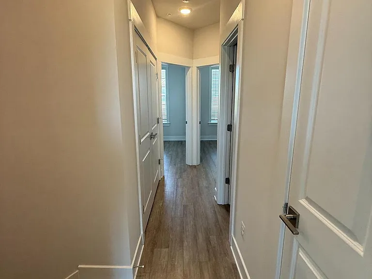 212 Pomegranate Ln — Photo 31