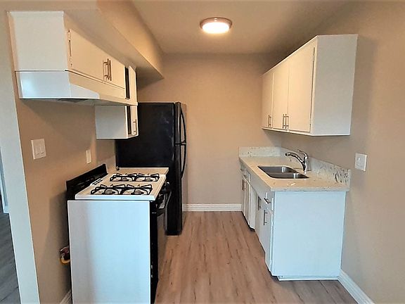 5th image of 956 Magnolia Ave #4525