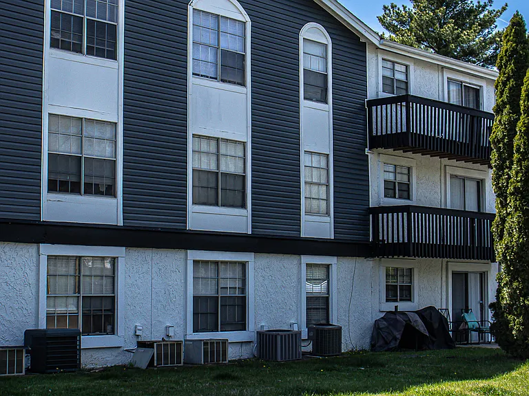 The Residences at Bella Vista — Photo 28