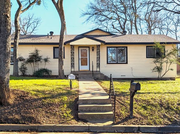 1604 Donna Ln
