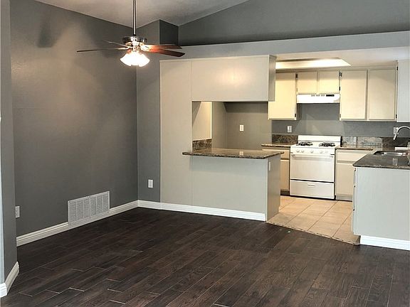 3rd image of 27812 Deerskin Dr