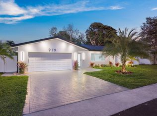 979 NW 8th Street, Boca Raton, FL 33486