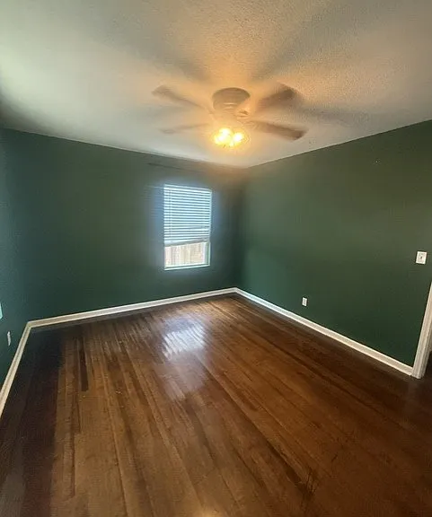 1809 Merriman Ave — Photo 9