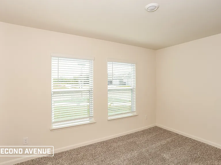 1401 Sunkiss Dr — Photo 16