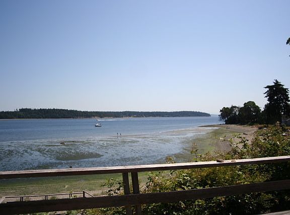 Another angle of beach.