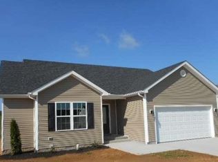 1403 Quebec Way, Bowling Green, KY 42101