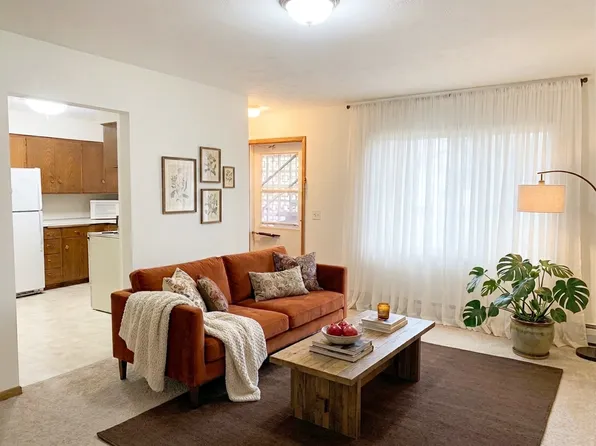 105 2nd Ave SW APT 5, Hutchinson, MN 55350