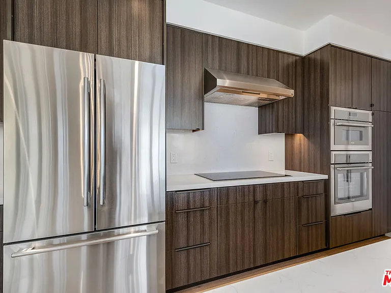 515 Ocean Ave #402S — Photo 26