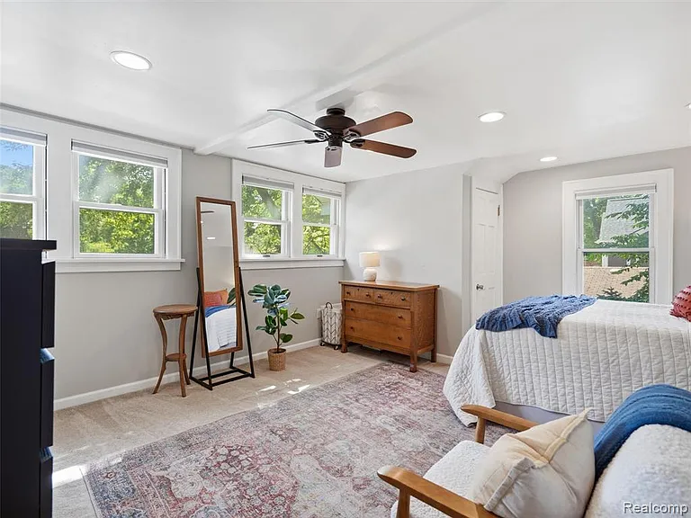 626 Kayser Ave — Photo 21